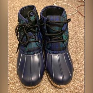 9W 7.5M USA - BRAND NEW RAIN BOOTS - ST JOHNS BAY